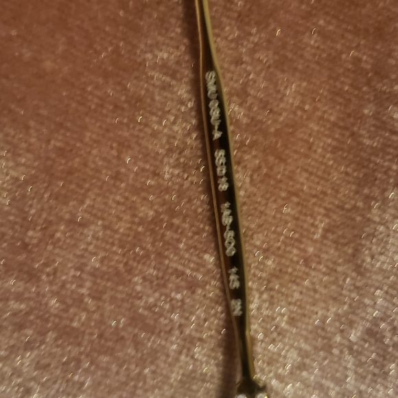 Miu miu cateye sunglasses 🕶 - Picture 5 of 9